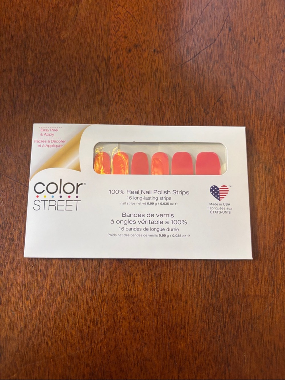 Color Street Coral with Metallic Gold Accent Nail Strips